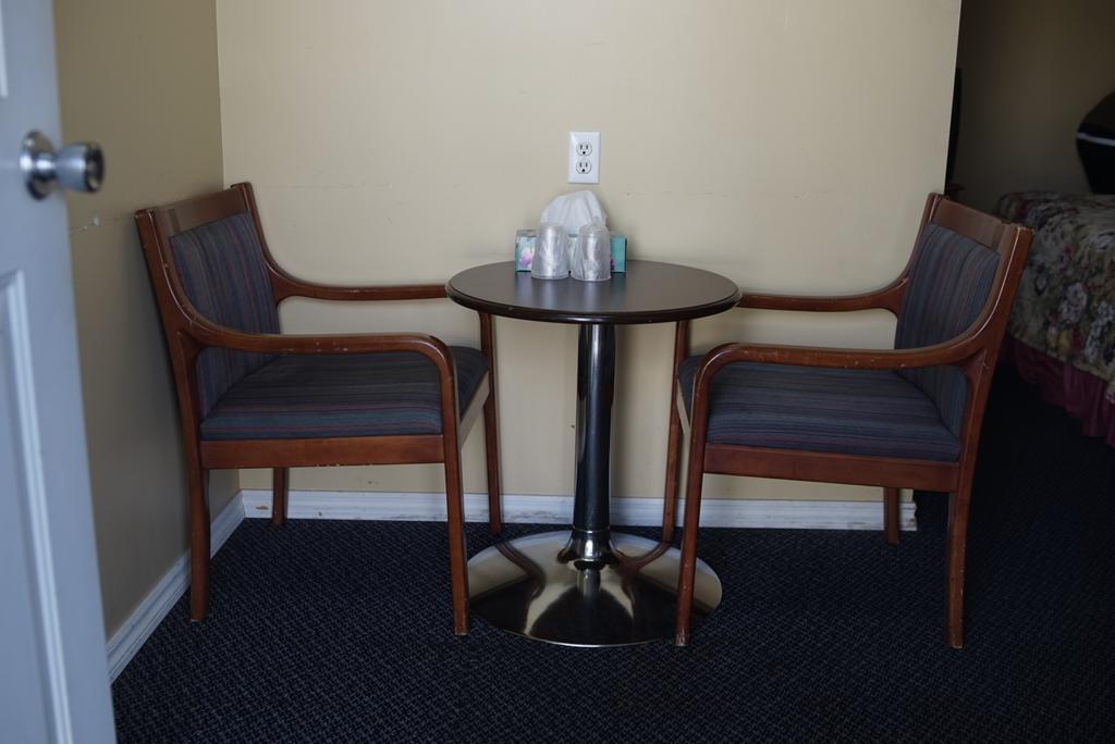 Notre-Dame-de-l'Ile-Perrot Motel Montreal المظهر الخارجي الصورة
