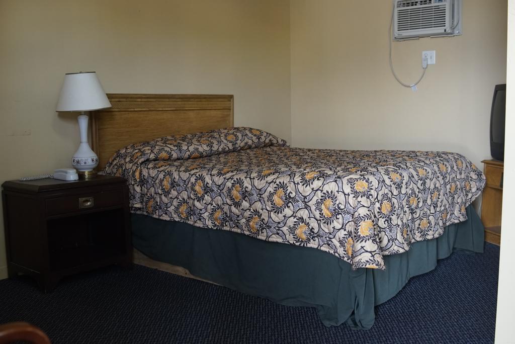 Notre-Dame-de-l'Ile-Perrot Motel Montreal المظهر الخارجي الصورة