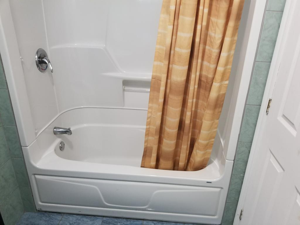 Notre-Dame-de-l'Ile-Perrot Motel Montreal المظهر الخارجي الصورة